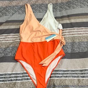 Cupshe one piece swimsuit